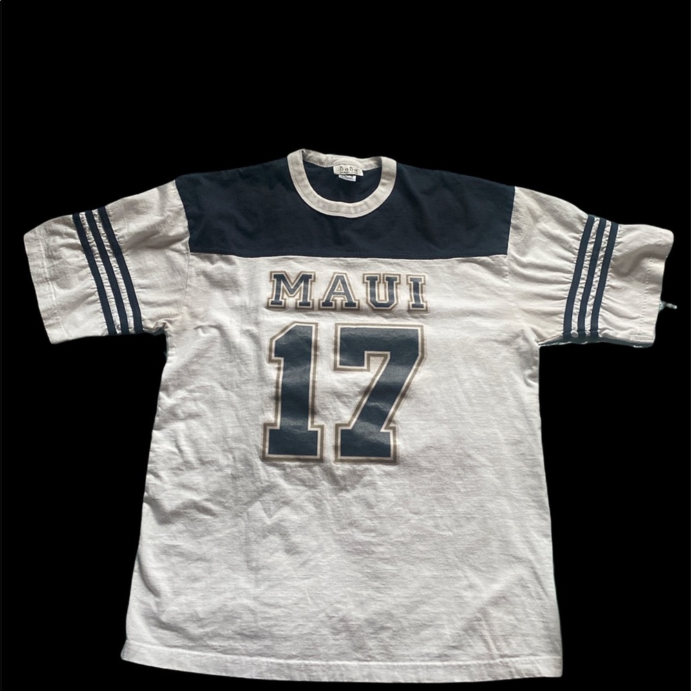 Large Jersey like tshirt